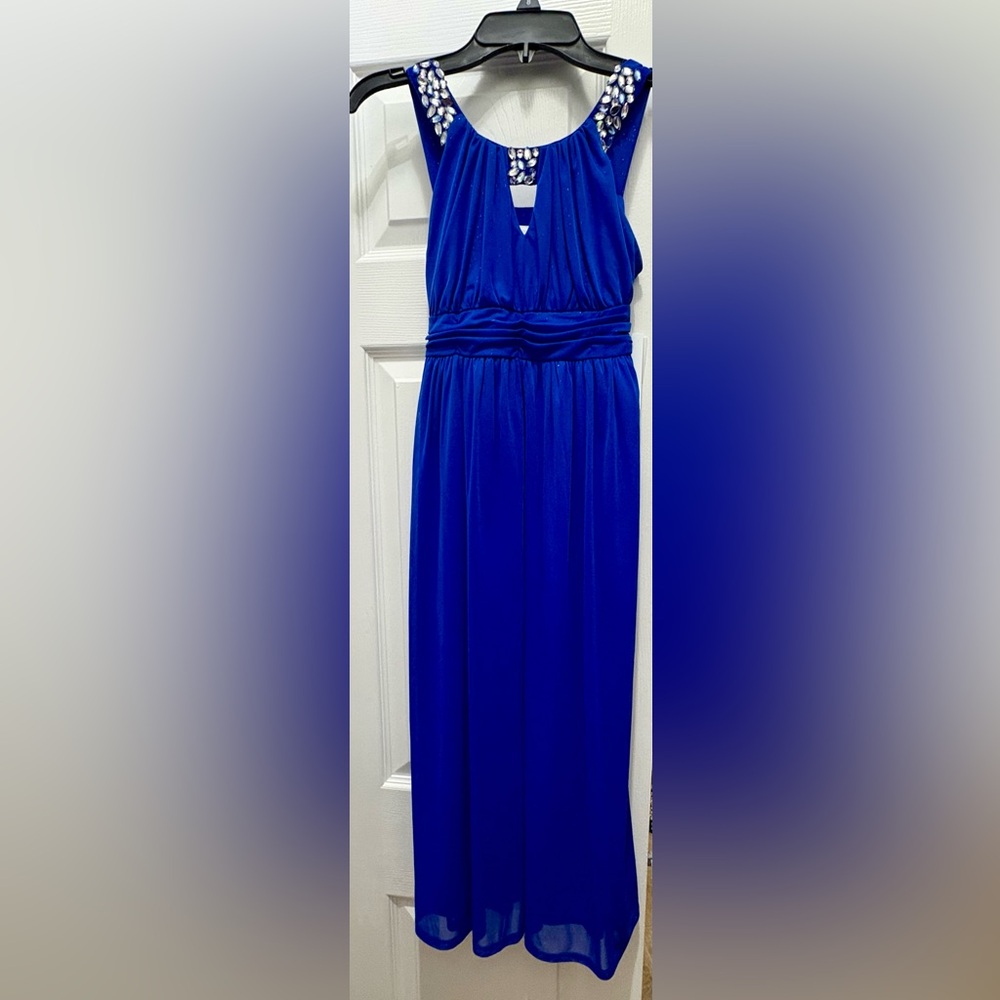 ✨ Tween Diva Royal Blue Embellished Formal Dress – Size 8 ✨